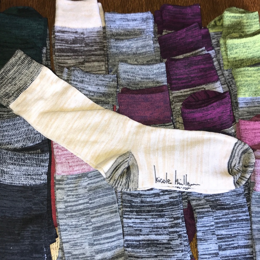 25 pairs of socks. NWOT Nicole Miller